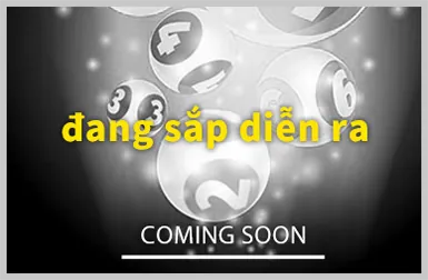 Người hâm mộ bóng đá đang phân tích trận đấu trên loto66